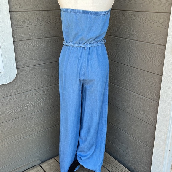 F21 Strapless Pantsuit - Picture 5 of 6